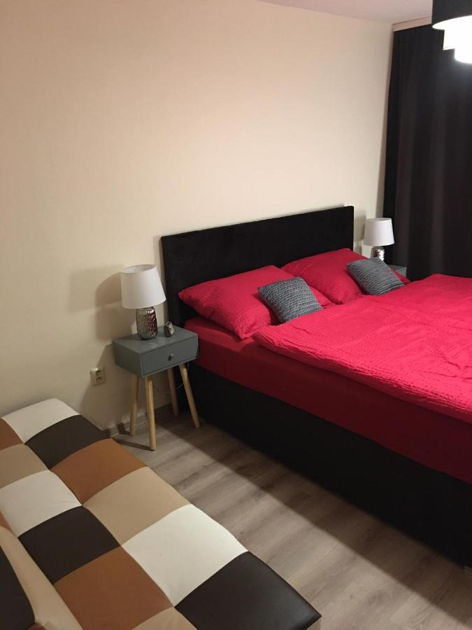 Turčianske Teplice Apartman Monya מראה חיצוני תמונה